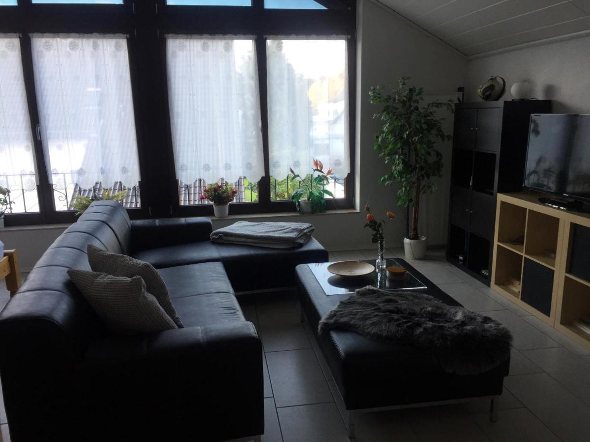 Blindert Apartment Мехерних Екстериор снимка